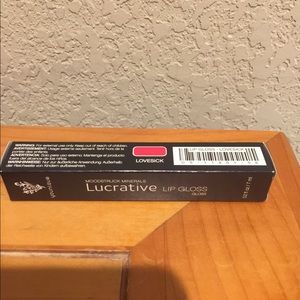 Younique lip gloss